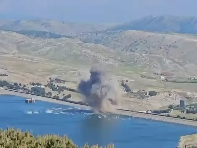 In pursuit of the Greater Israel project, the IDF attempts to blow up the Lake Qaraoun Dam in Lebanon, supposedly in pursuit of Hezbollah militants.